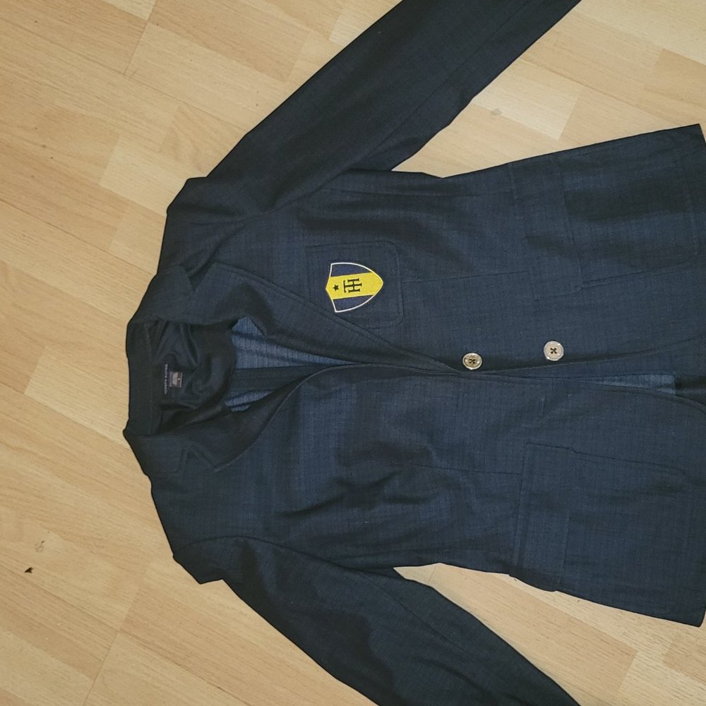 Blazer - Picture 2 of 3